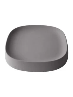 Medium Pebble Plant Caddy -Garden Shop 3 4 crop 8613781 01v